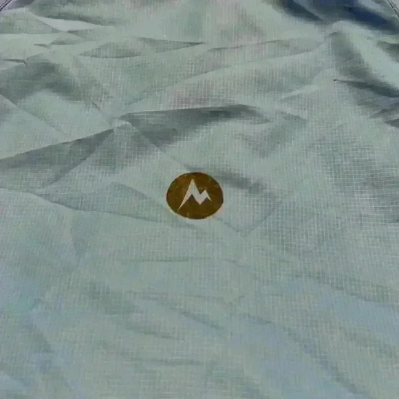 MARMOT Women’s Jacket Size M in Excellent Condition - Picture 6 of 9